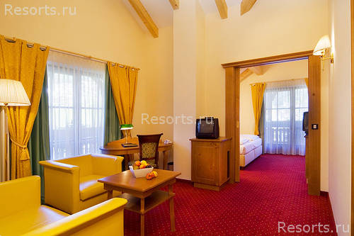 Hotel La Perla 13